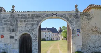 Château de Balzac Château de Balzac