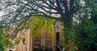 Abbaye Carolingienne Notre Dame et Saint Benoît Abbaye Carolingienne Notre Dame et Saint Benoît