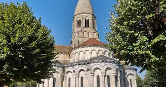 Église Saint-Maurice de Montbron Église Saint-Maurice de Montbron