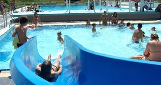 Piscine communautaire de plein air "La Doue" Piscine communautaire de plein air "La Doue"