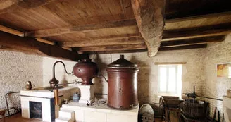 Normandin Mercier, boutique au domaine - Cognacs et pineau Normandin Mercier, boutique au domaine - Cognacs et pineau