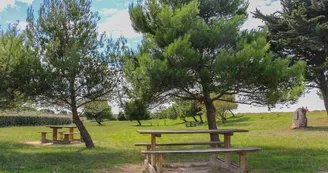 Aire de pique-nique du Calvaire Aire de pique-nique du Calvaire
