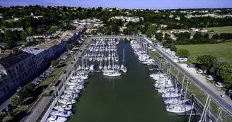 Point de vue - Le Port de Mortagne-sur-Gironde Point de vue - Le Port de Mortagne-sur-Gironde