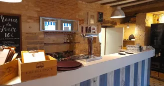 La Porte Bleue