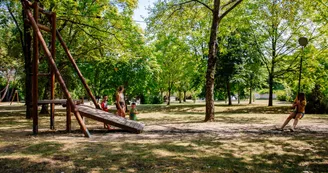 Aire de pique-nique de Barbezieux-Saint-Hilaire Aire de pique-nique de Barbezieux-Saint-Hilaire