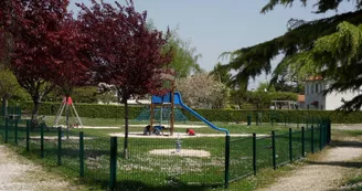 Aire de pique-nique de Barbezieux-Saint-Hilaire Aire de pique-nique de Barbezieux-Saint-Hilaire
