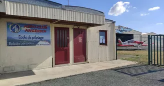 Aéro-club Angérien (Saint-Jean-d'Angély/Essouvert) Aéro-club Angérien (Saint-Jean-d'Angély/Essouvert)